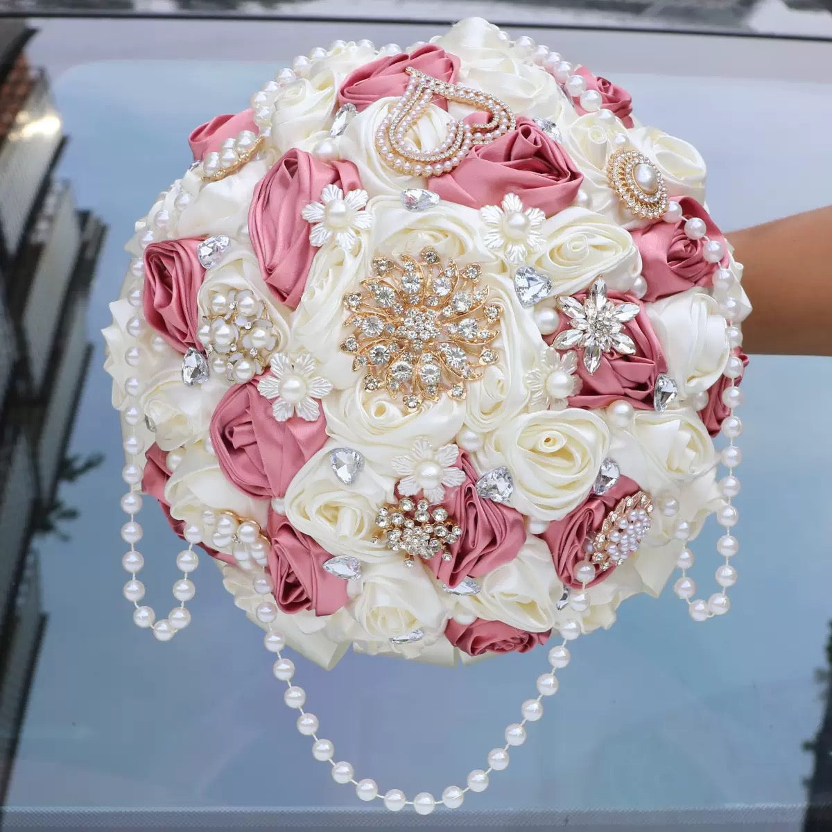 LQ2023D Quinceañera Bouquet - Cascading Pearls & Crystal Brooches Keepsake Ramo