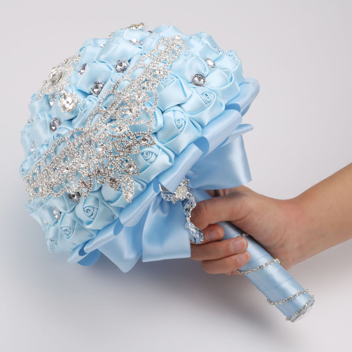 Luxury Crystal Rhinestone Quinceañera Bouquet - Handmade Satin Rose Ramo LQ287